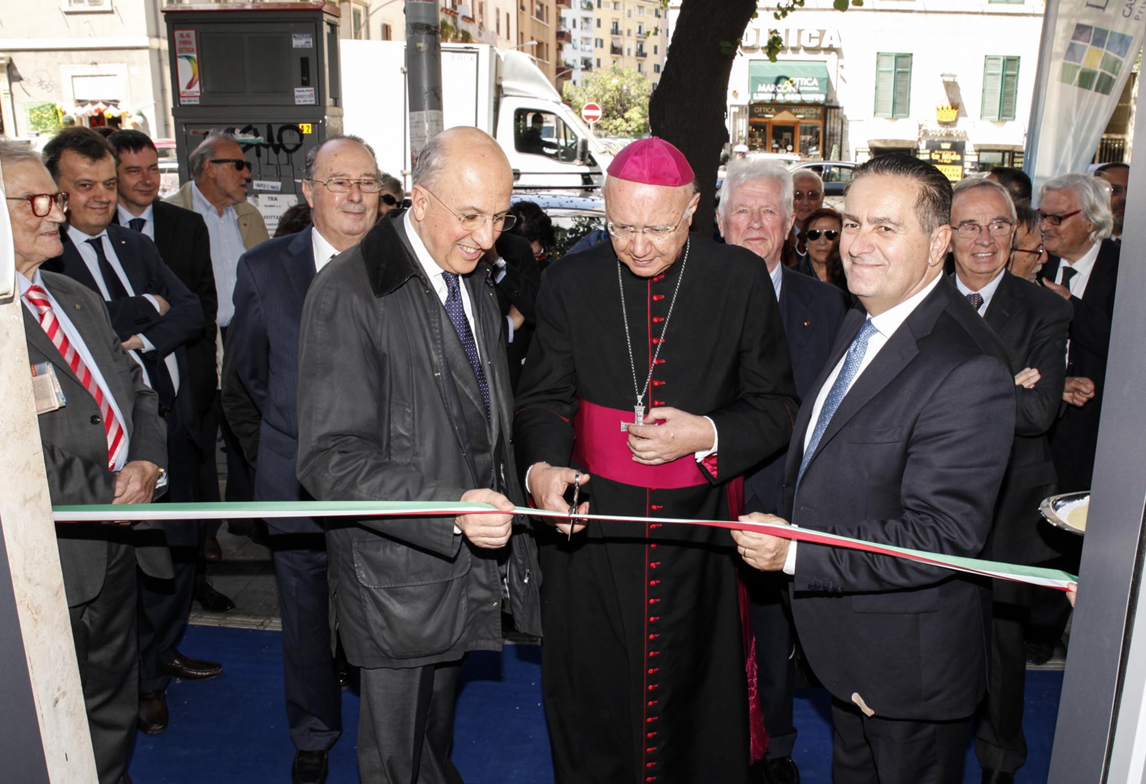 Inaugurazione agenzia 6 La Cassa Roma